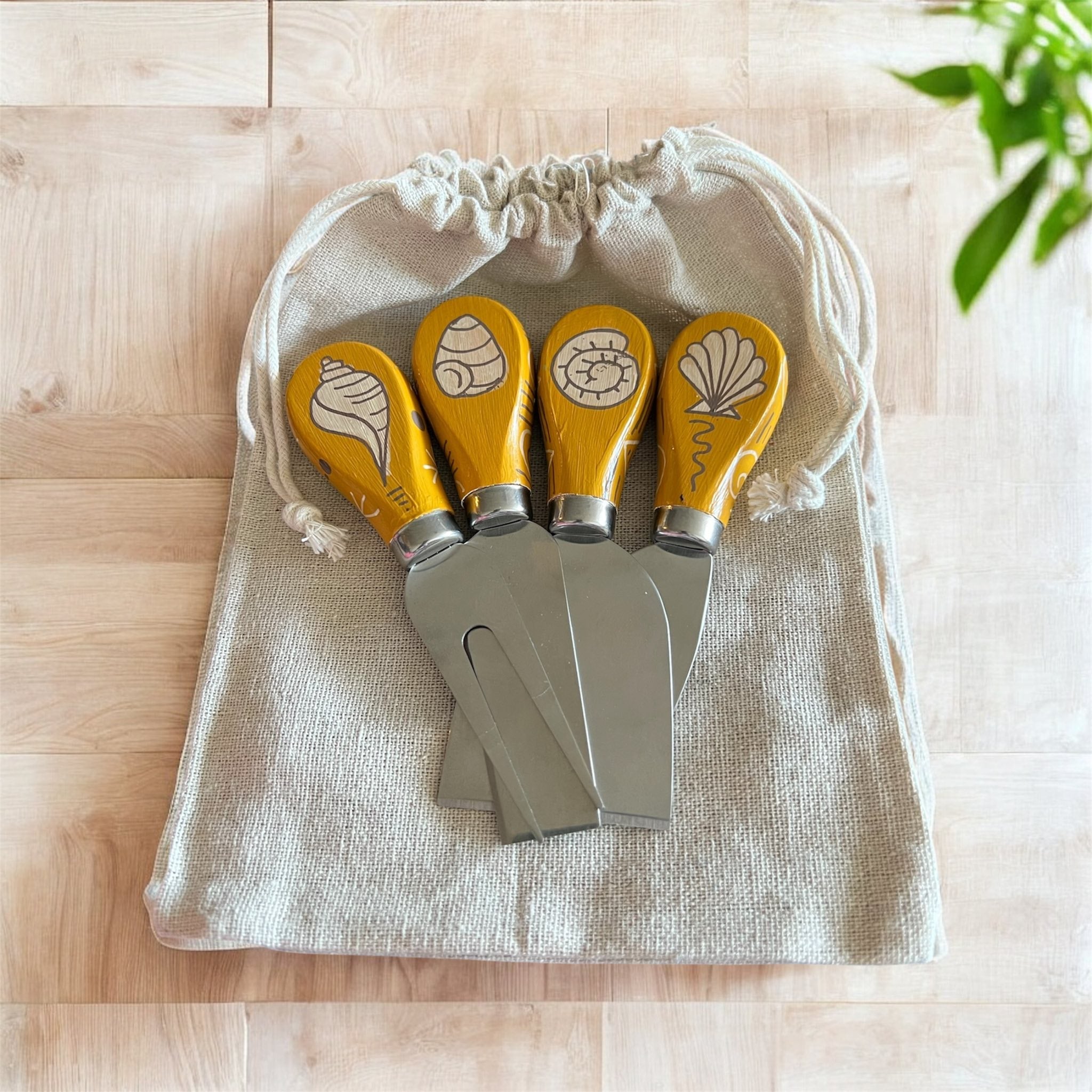 Hand-Painted Cheese Knife Sets